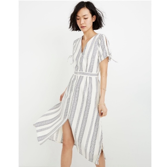 ✨Host Pick ✨ NWT Madewell Tie-Sleeve Dress in Indigo Stripe - Picture 1 of 8